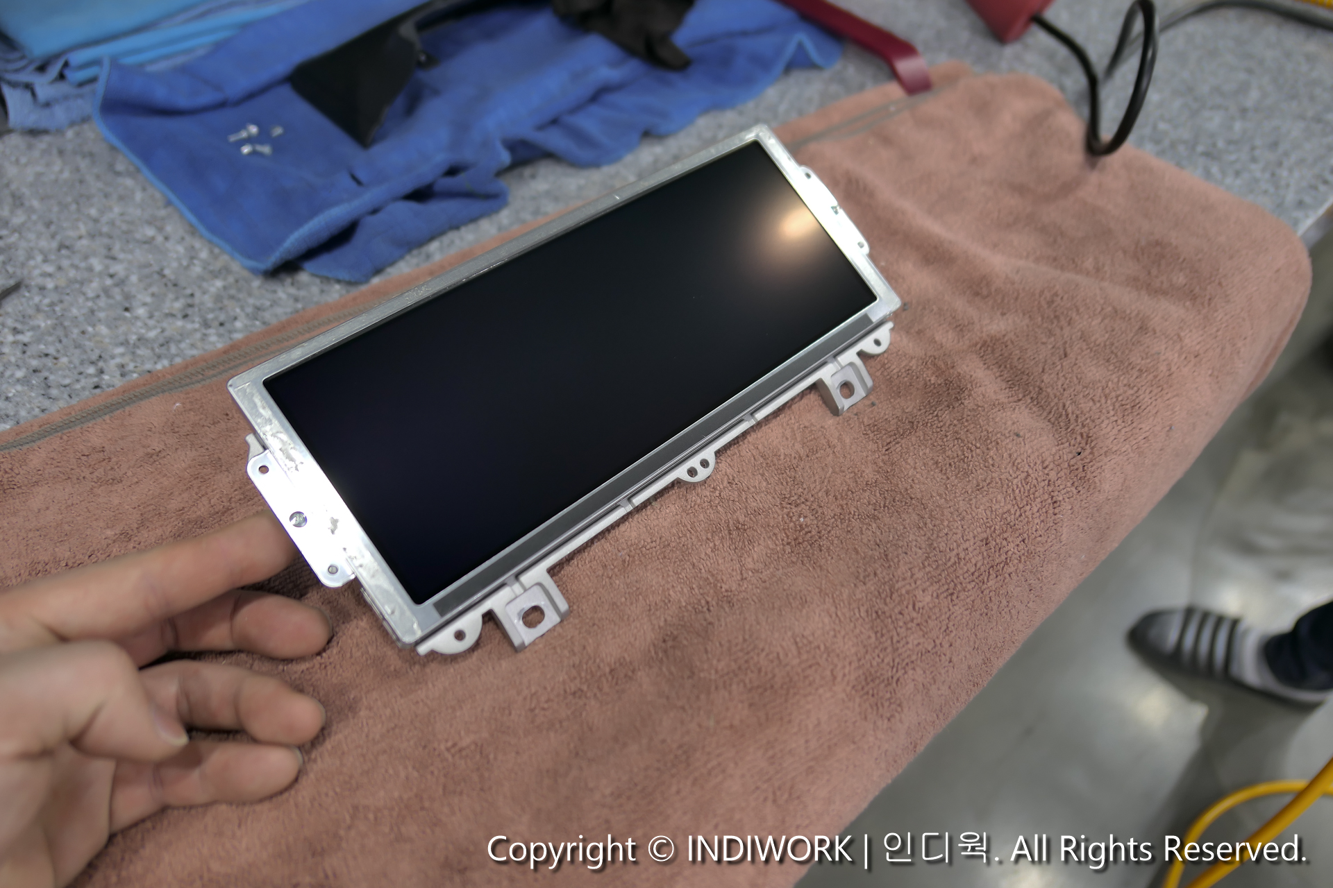 2015 BMW F30 NBT Repair 8.8inch screen (broken screen glass)-Install