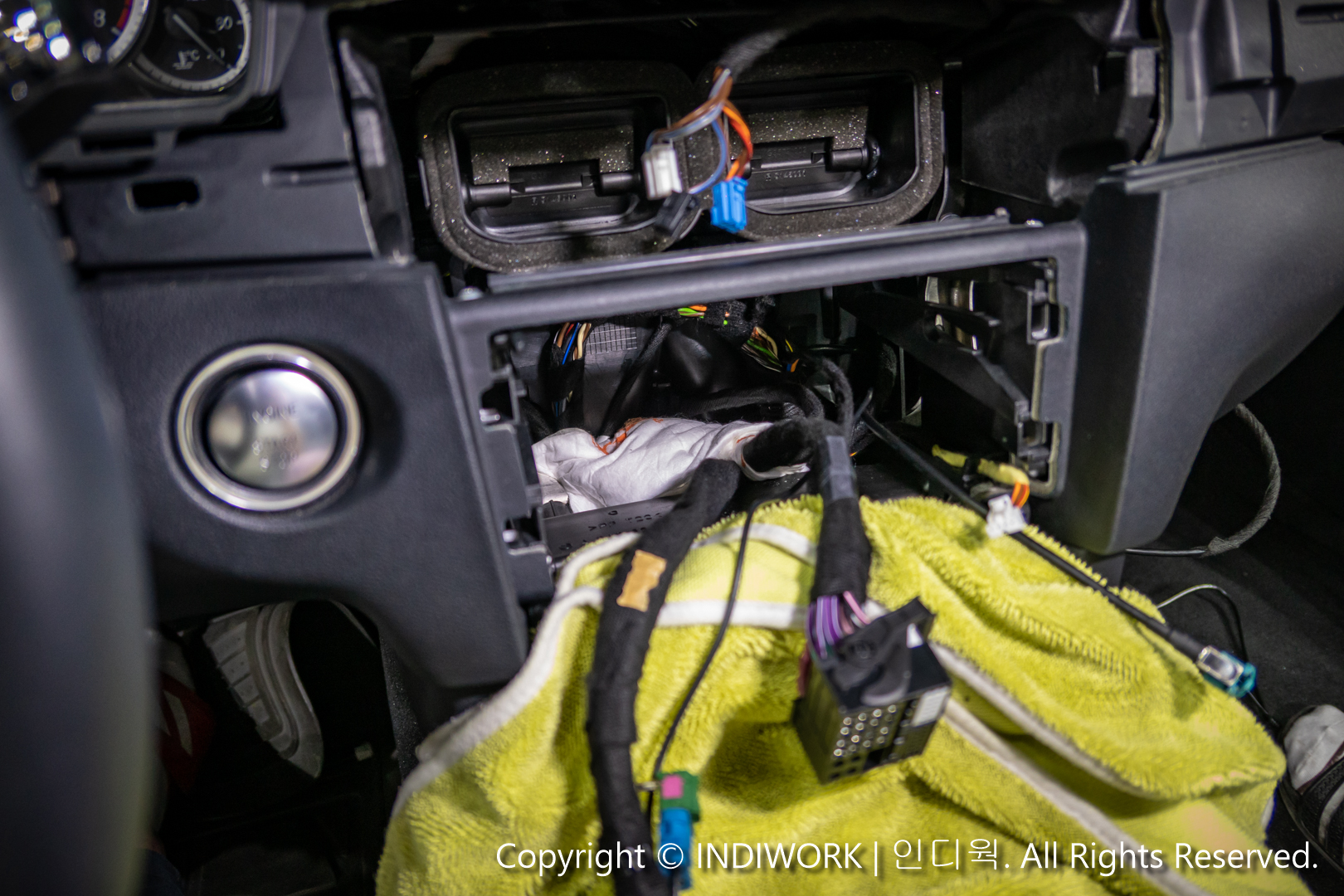 2014 Mercedes E-Class E300 W212 Install