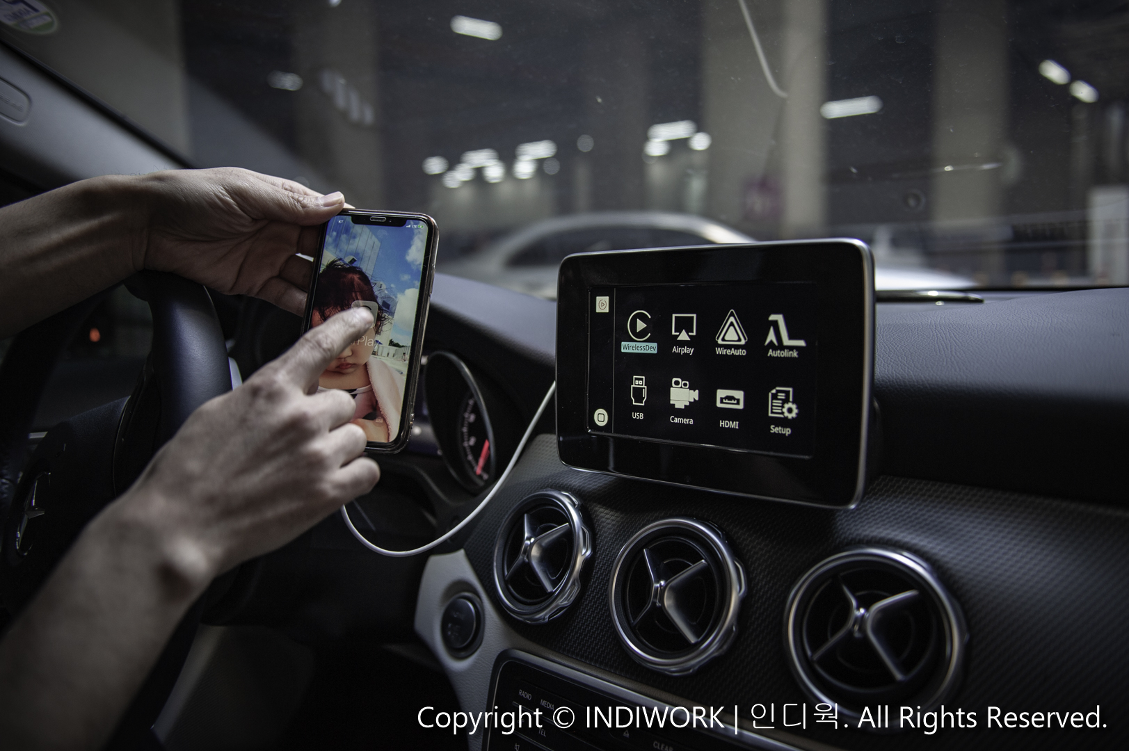 Apple CarPlay for 2017 Mercedes GLA-Class "SCB-NTG5"
