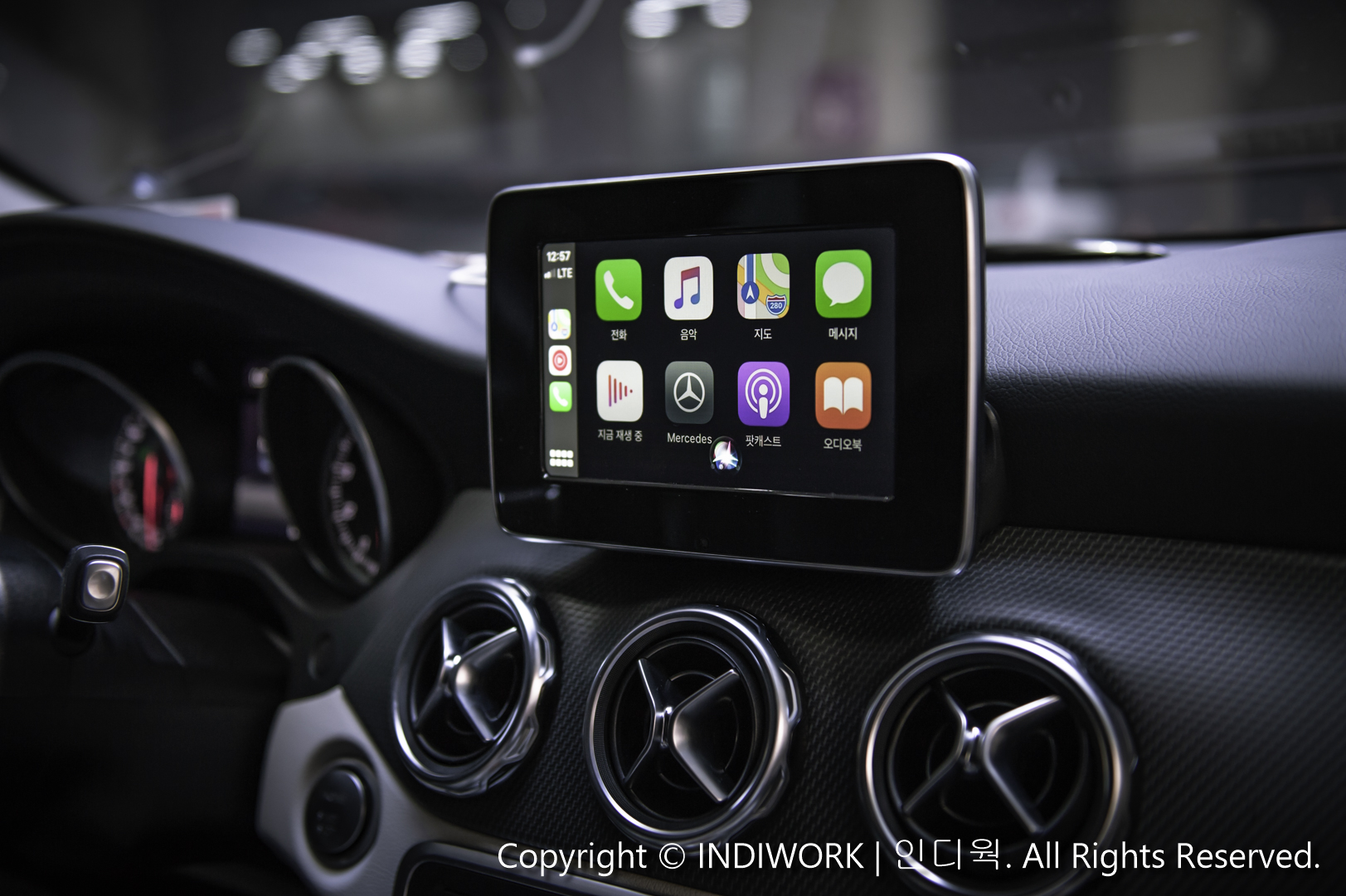 Apple CarPlay for 2017 Mercedes GLA-Class "SCB-NTG5"