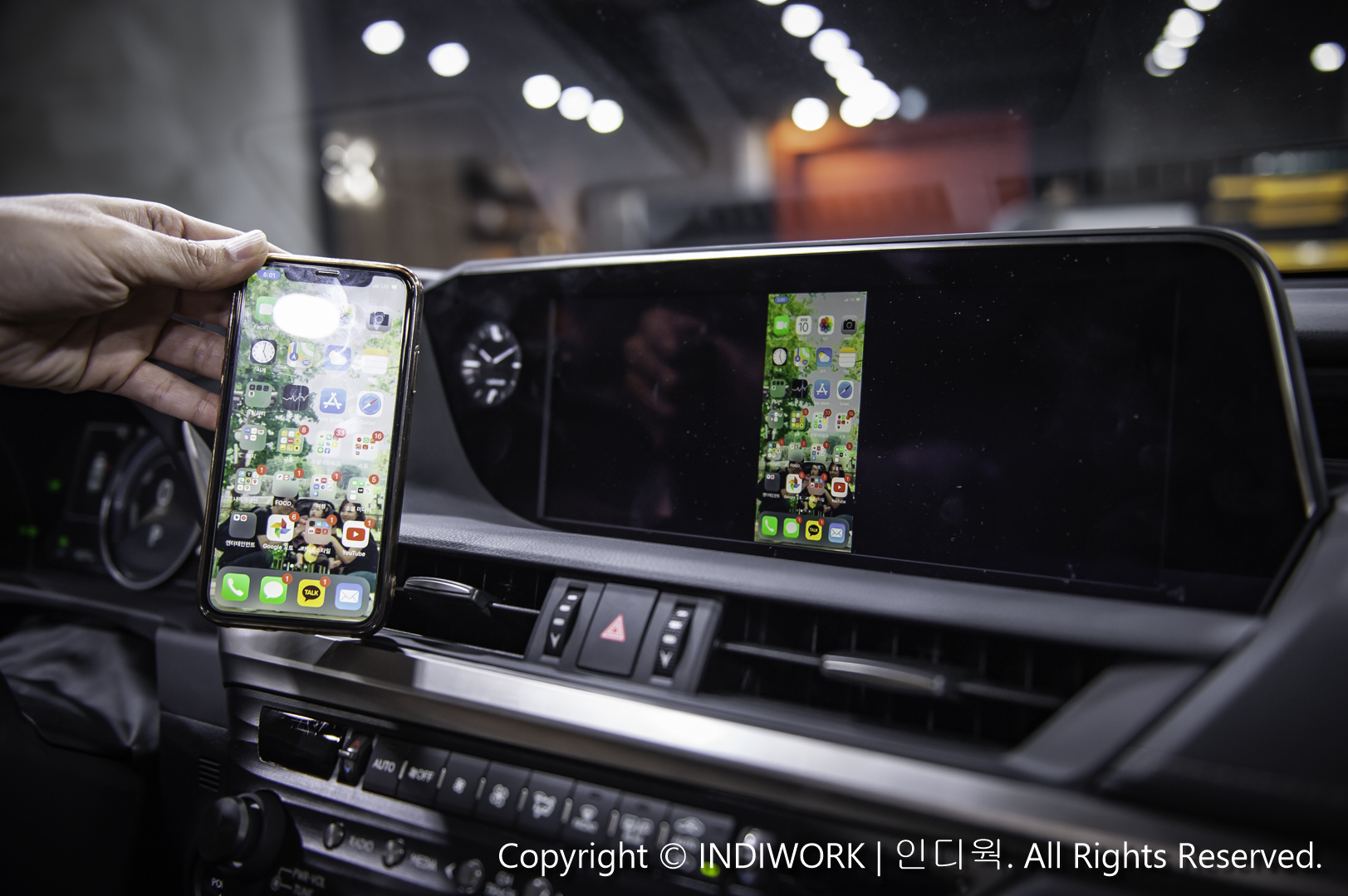 Apple Carplay,smartphone mirroring for 2019 Lexus ES300h(XV60) "SCB-LX"
