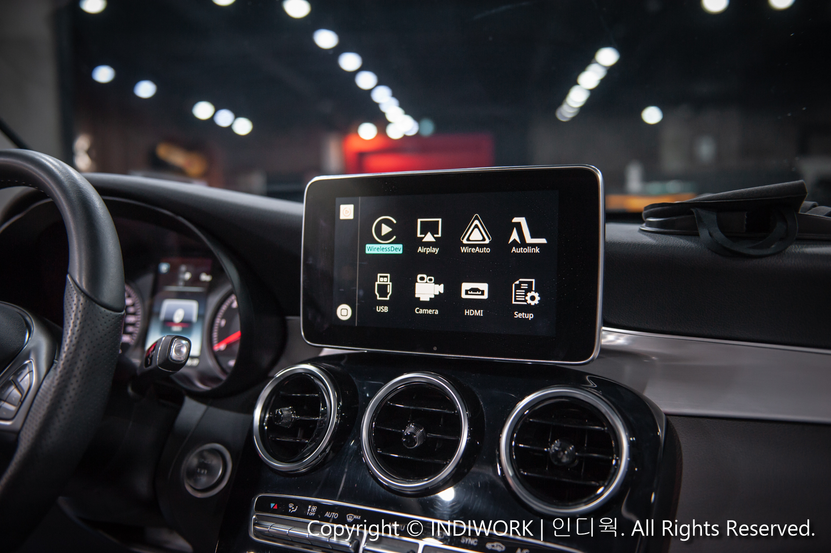 Apple CarPlay for Mercedes-Benz 2017 GLC-Class "SCB-NTG5"