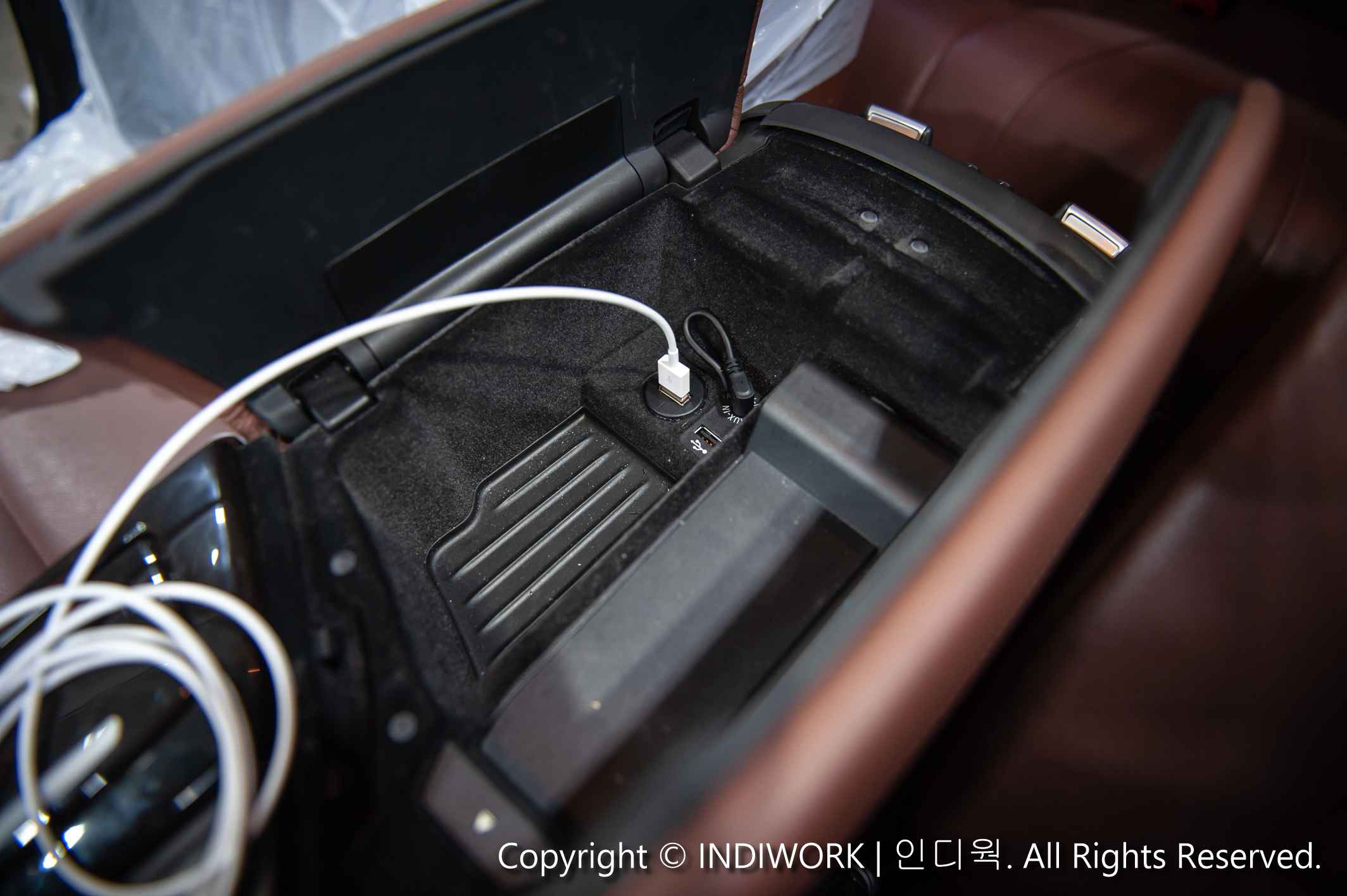 Apple Carplay,USB port for 2012 BMW 520D F10 "SCB-CIC"