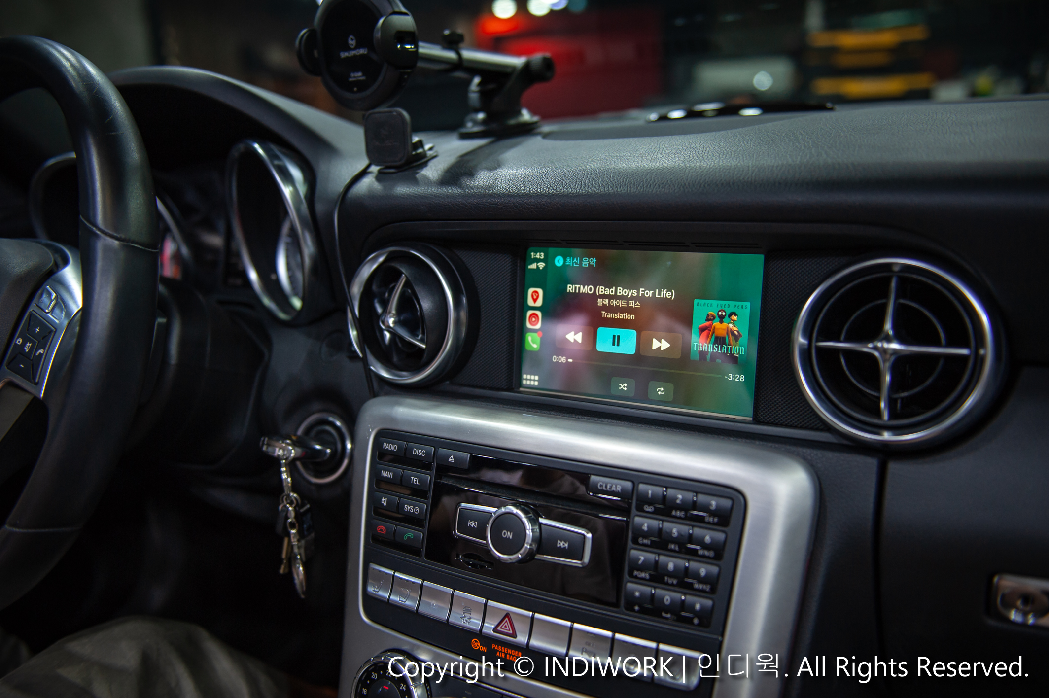Apple CarPlay,Music play for Mercedes 2012 SLK-Class R172 "SCB-NTG4.5"