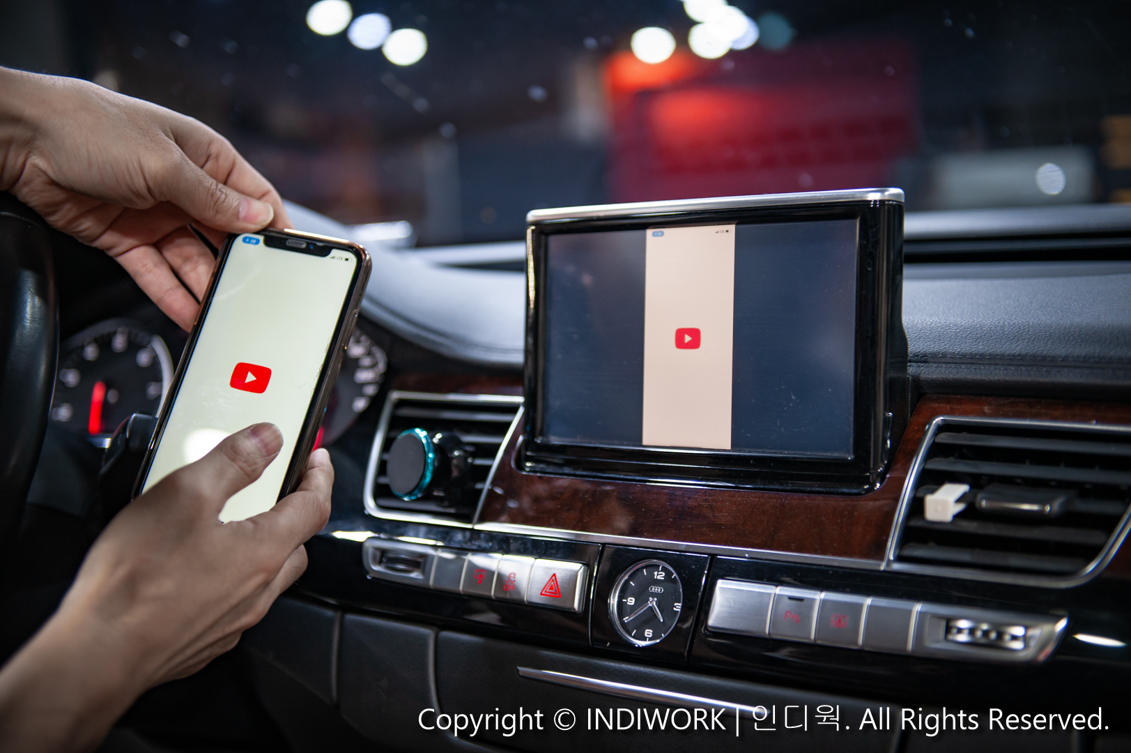 Apple Carplay,smartphone mirroring for 2014 Audi A8 D4 3G MMI "SCB-AU(A8)"