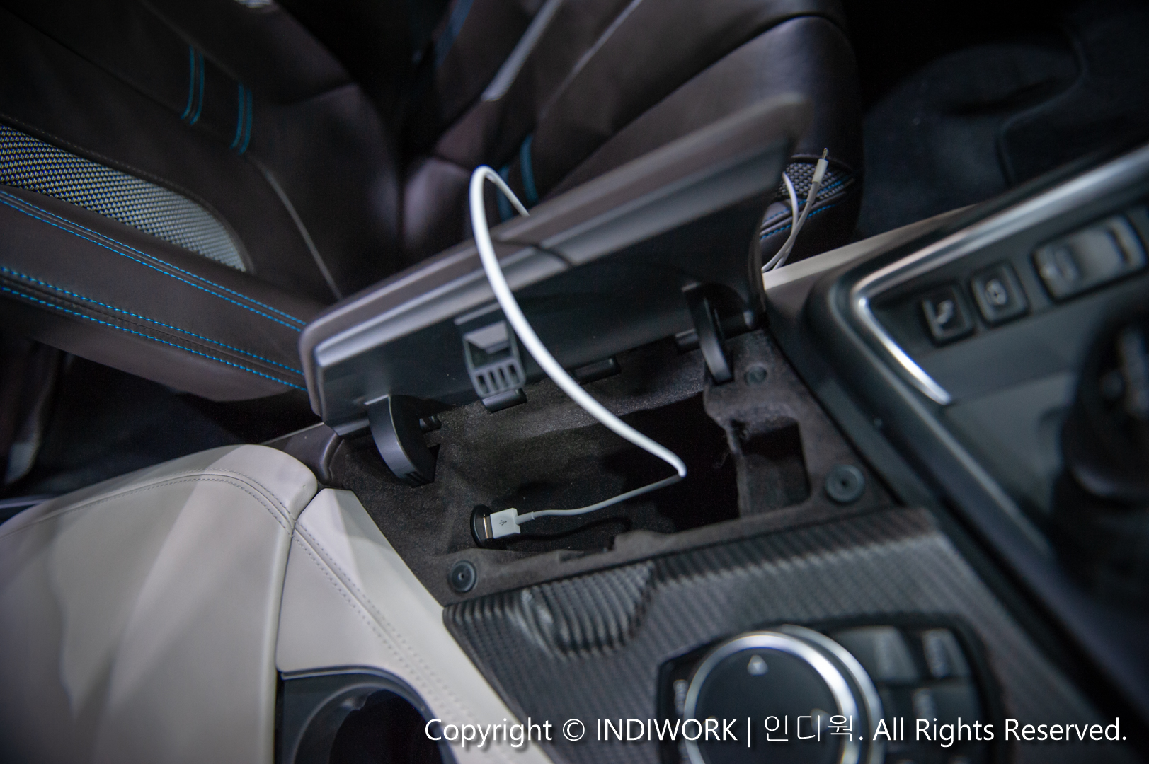 Apple Carplay,USB port for 2015 BMW i8 "SCB-NBT"