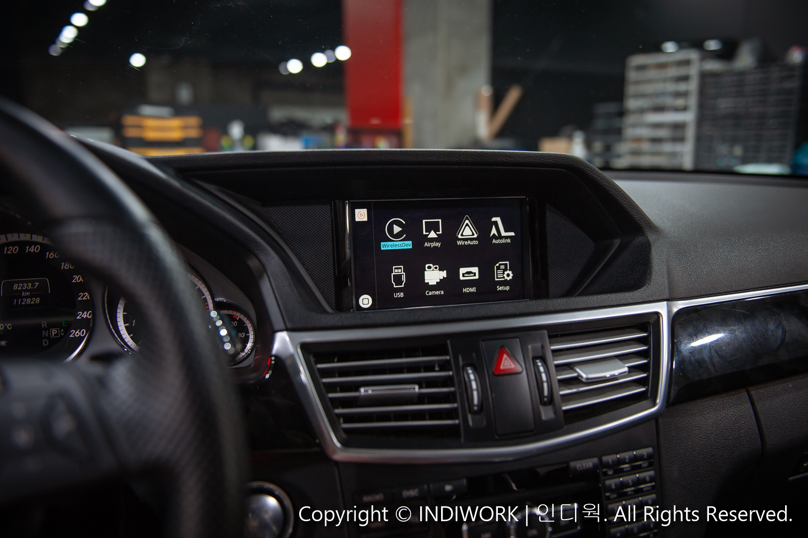 Apple CarPlay for 2013 Mercedes E-Class E350 W212 "SCB-NTG4.5"